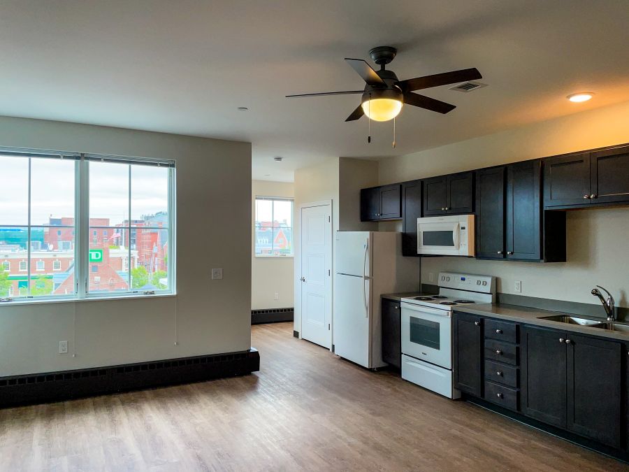 Unit kitchen area